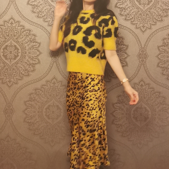 Miu Miu leopard print mohair blend sweater - Picture 7 of 15